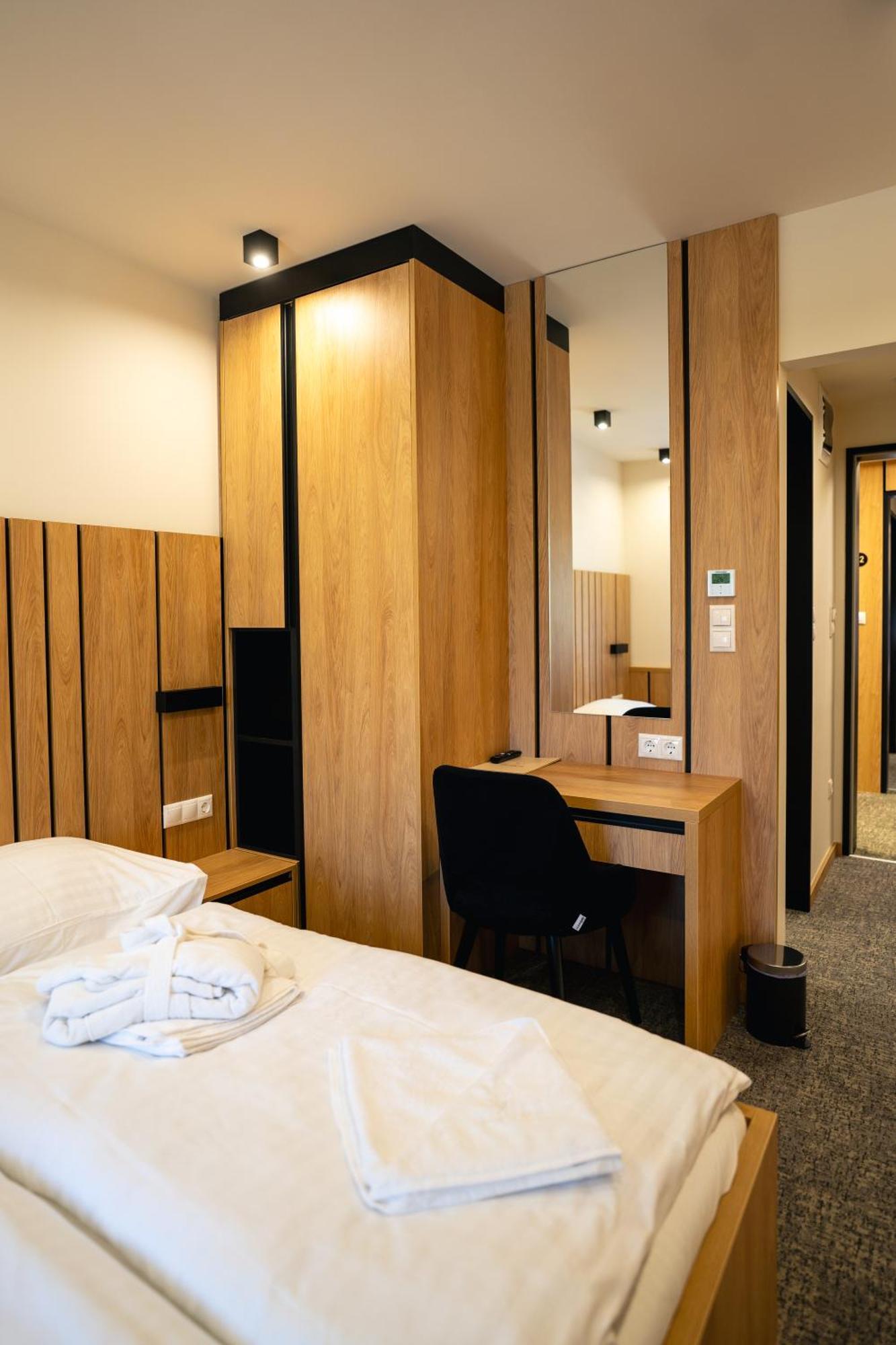 Hunor Hotel és Étterem Vásárosnamény Eksteriør bilde